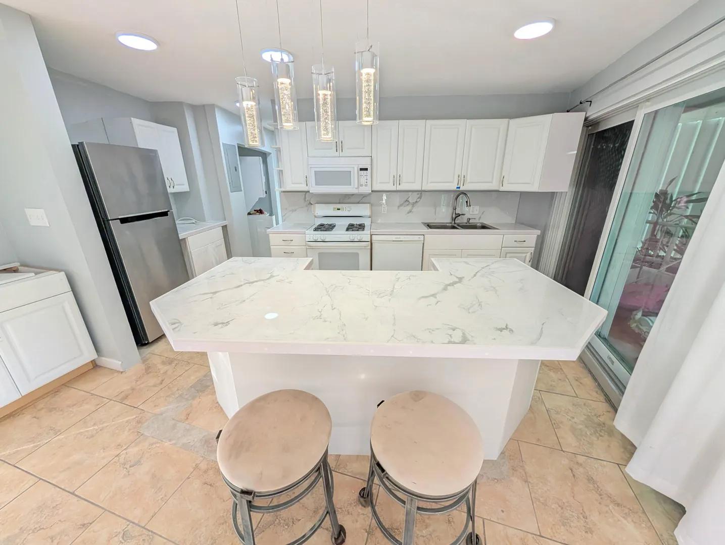 1 Bed, 1 Bath Condo in Mahogany Run — photo 2