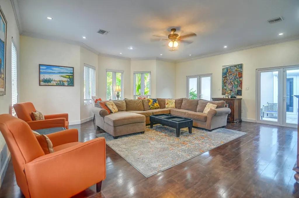 6-bedroom house in Winton Terrace, Paradise Island — photo 5