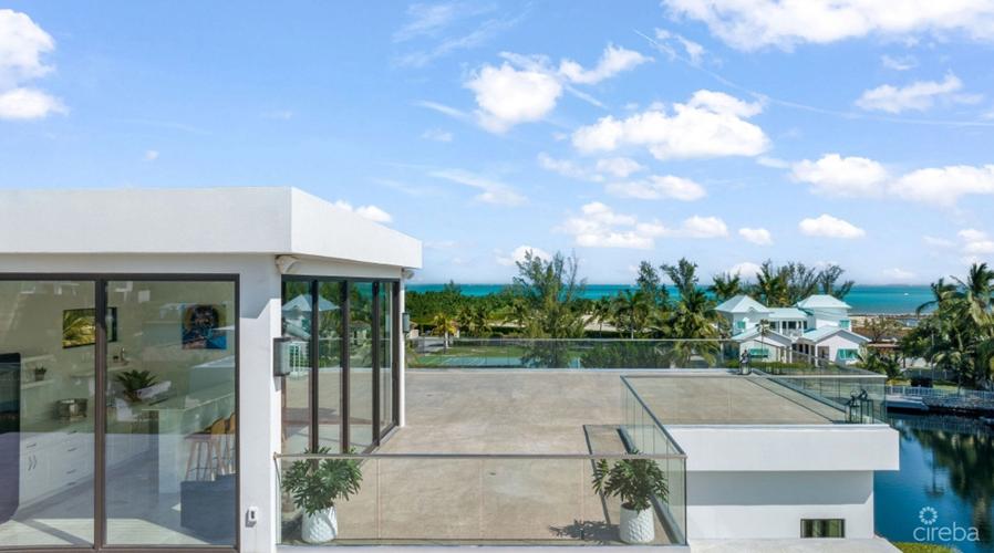 4 Bedroom Property for Sale - The Marquise in Crystal Harbour, Cayman Islands — photo 3