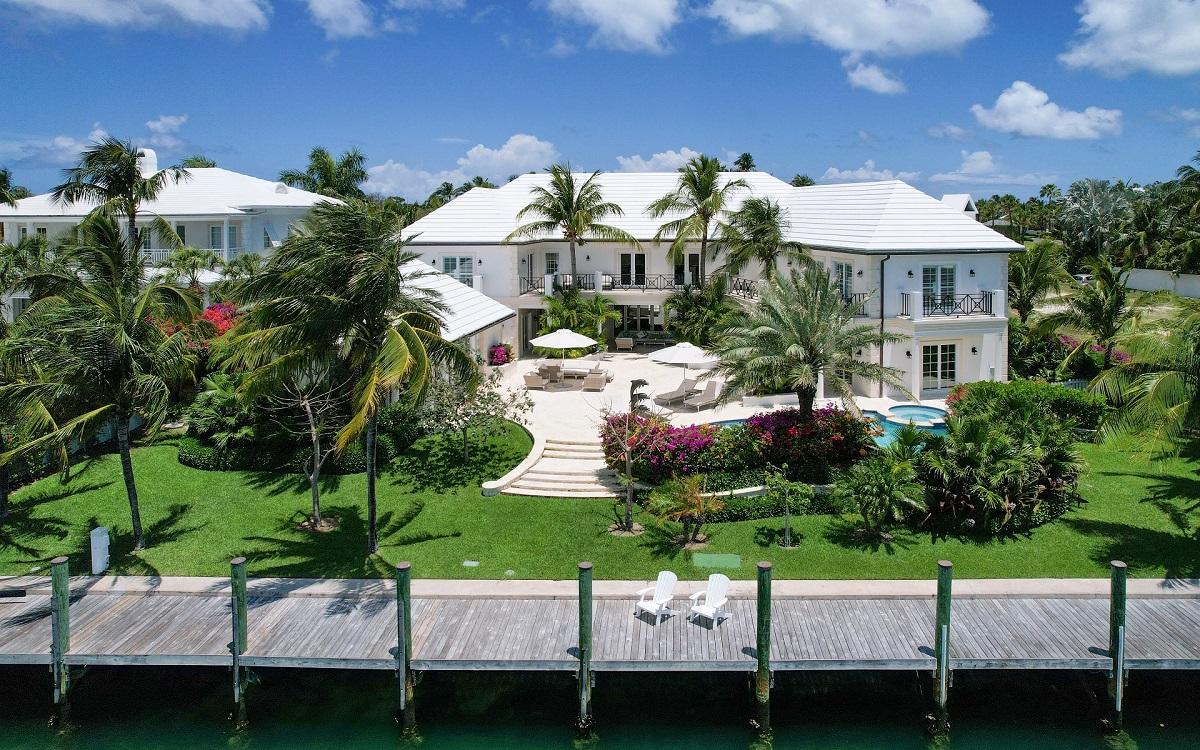 4-bedroom house in Paradise Island, Bahamas — photo 1