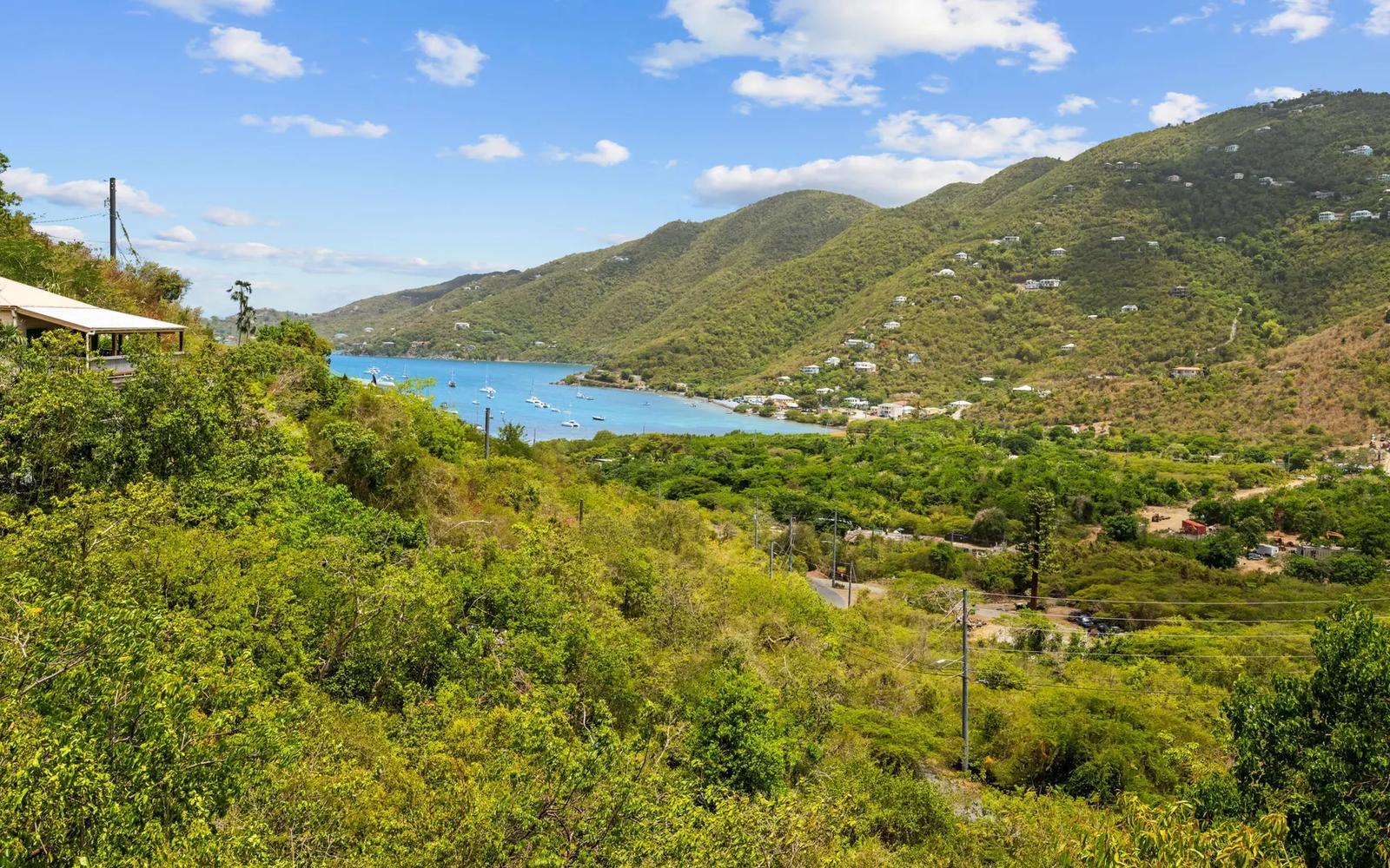 2 Bed, 2 Bath Villa in St. John Island — photo 2