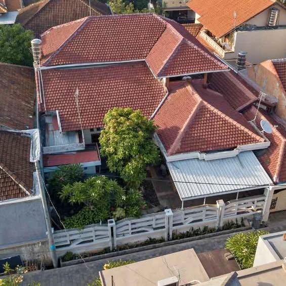7-bedroom house in Denpasar — photo 1