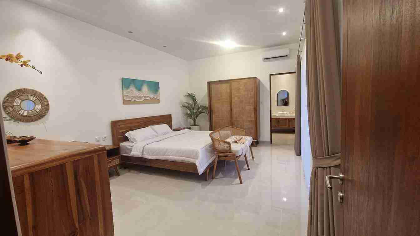 Modern Brand New Freehold Villa with Rooftop in Kutuh - South Kuta — photo 5