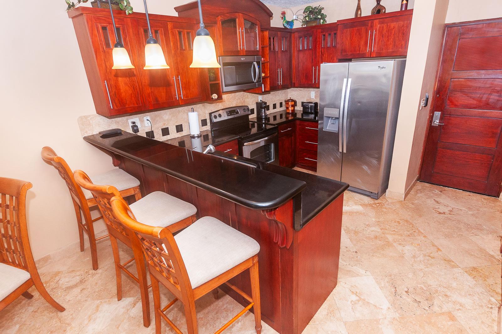 1 Bedroom Condo 804 for Sale, Infinity Bay Resort, Roatan — photo 5