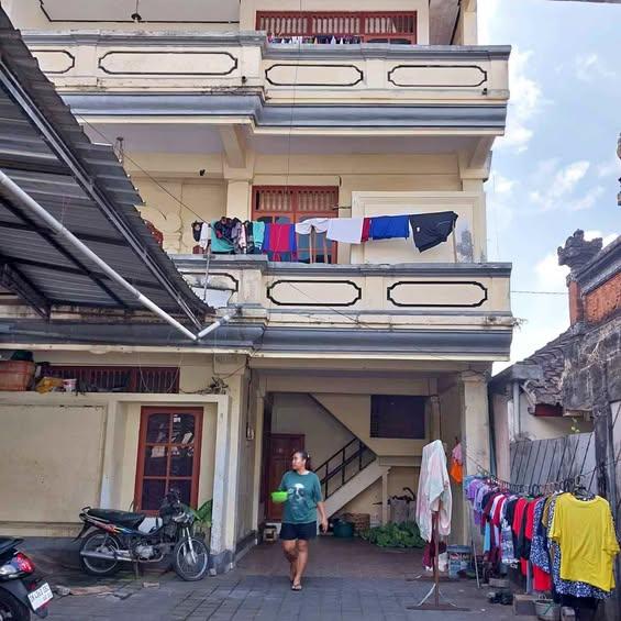 15-bedroom house in Tabanan, Bali — photo 1