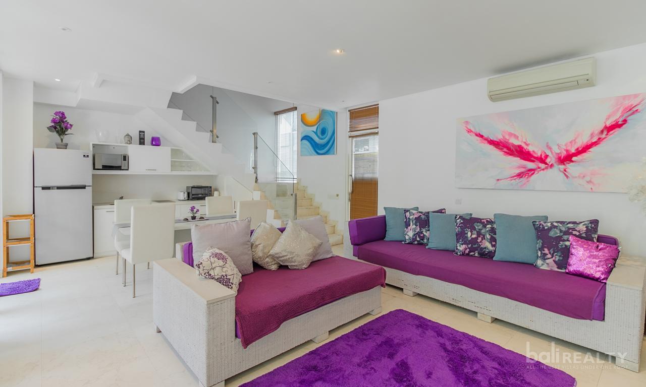 Three-Bedroom Villa in Secure Complex – 5-Minute Walk to Beach with Long Lease — photo 1