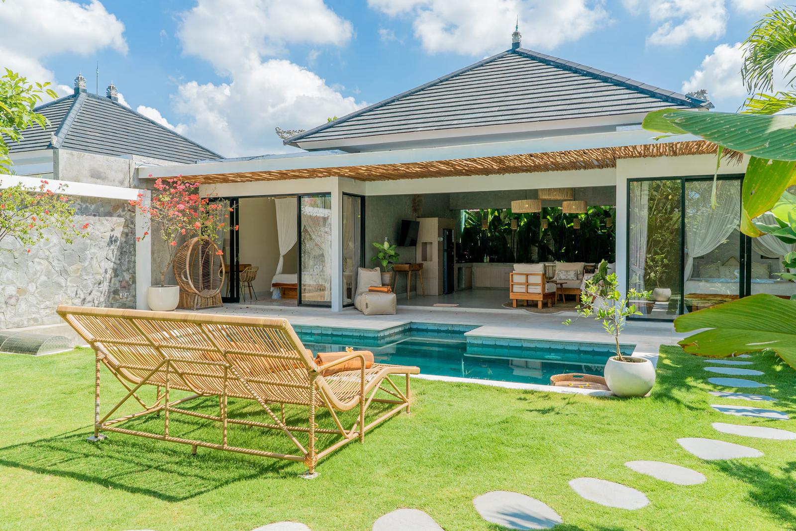 Modern Tropical 2-Bedroom Villa for Sale in Kerobokan — photo 1