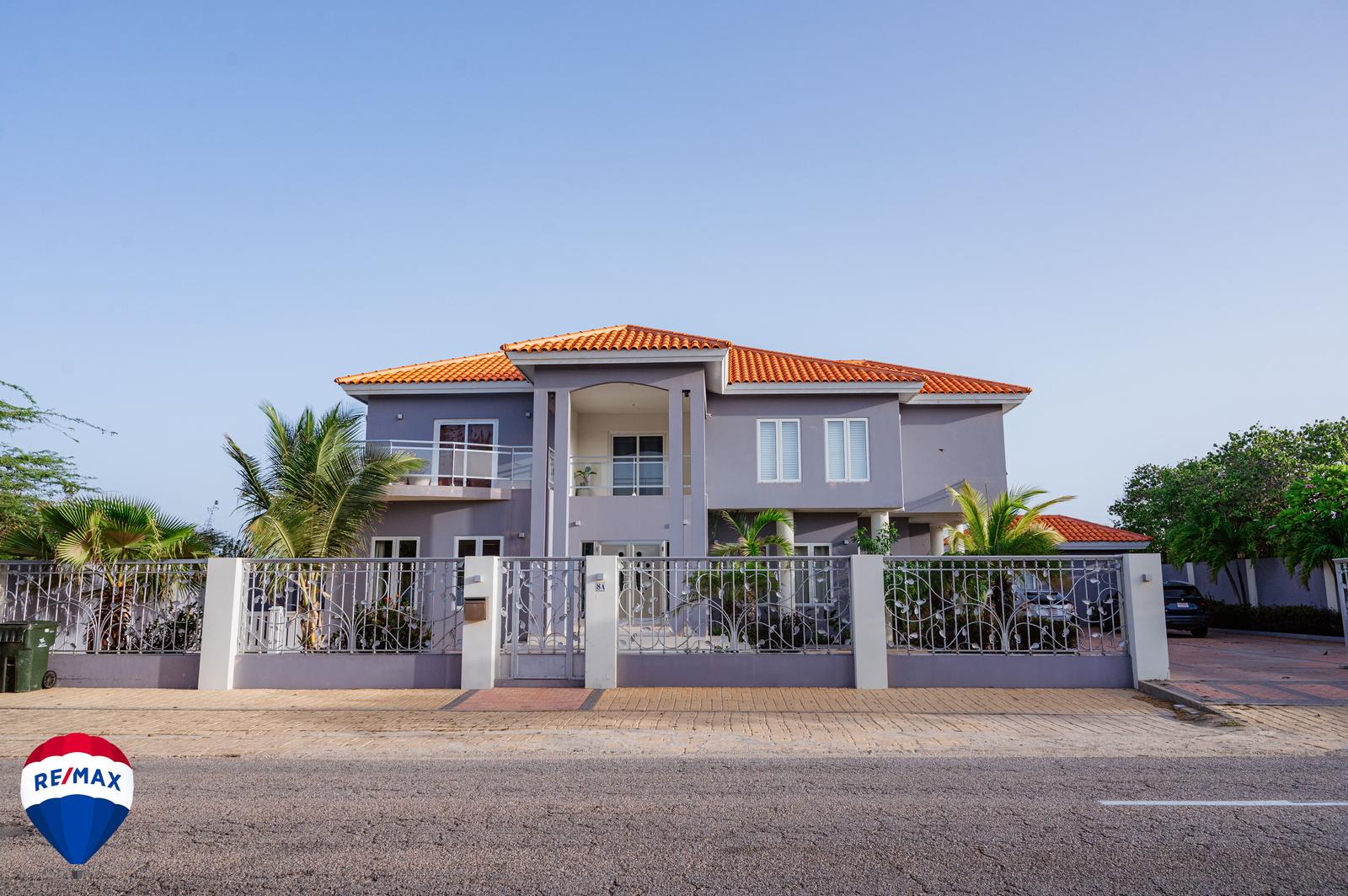 Exclusive two Story Luxury Villa at Malmok Aruba — photo 1