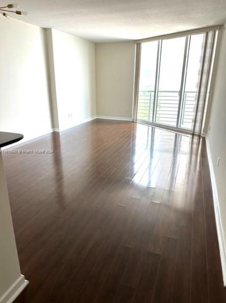 One Miami Residences 1BR Oceanview Condo — photo 2