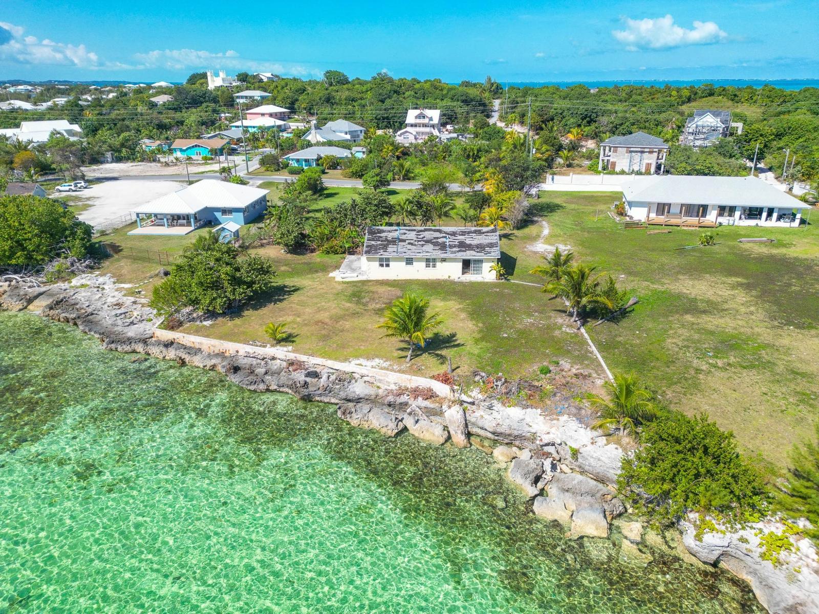 Vista Mar Estate in Marsh Harbour — photo 3