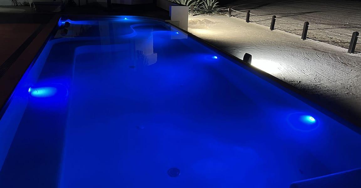 5 Bedroom Luxury Beachfront Home for Sale, South Beach, Jolly Harbour, Antigua — photo 4