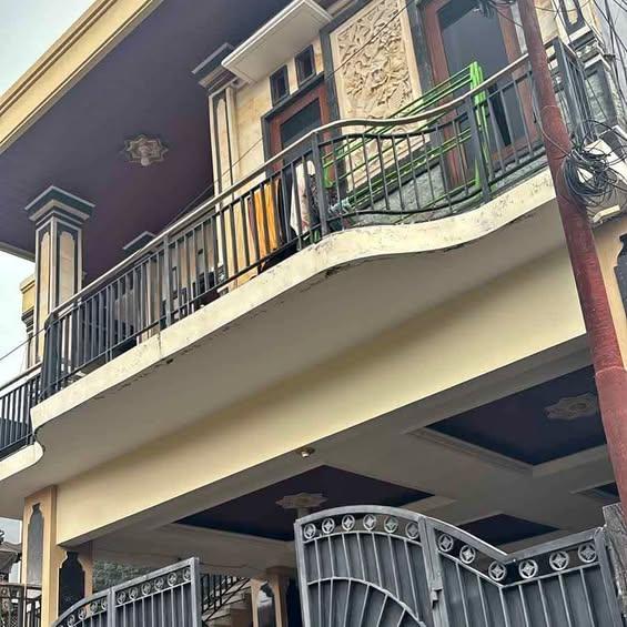 8 bedroom house in Denpasar — photo 1