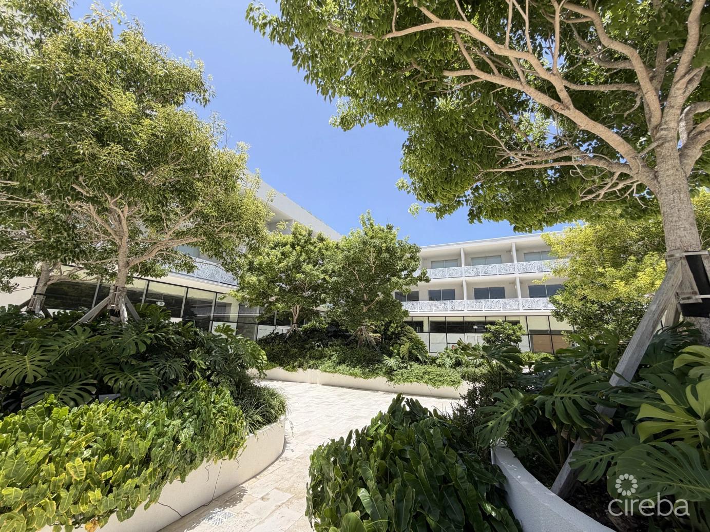 Superbly Located Grove Too Storage Unit in the Cayman Islands — photo 2