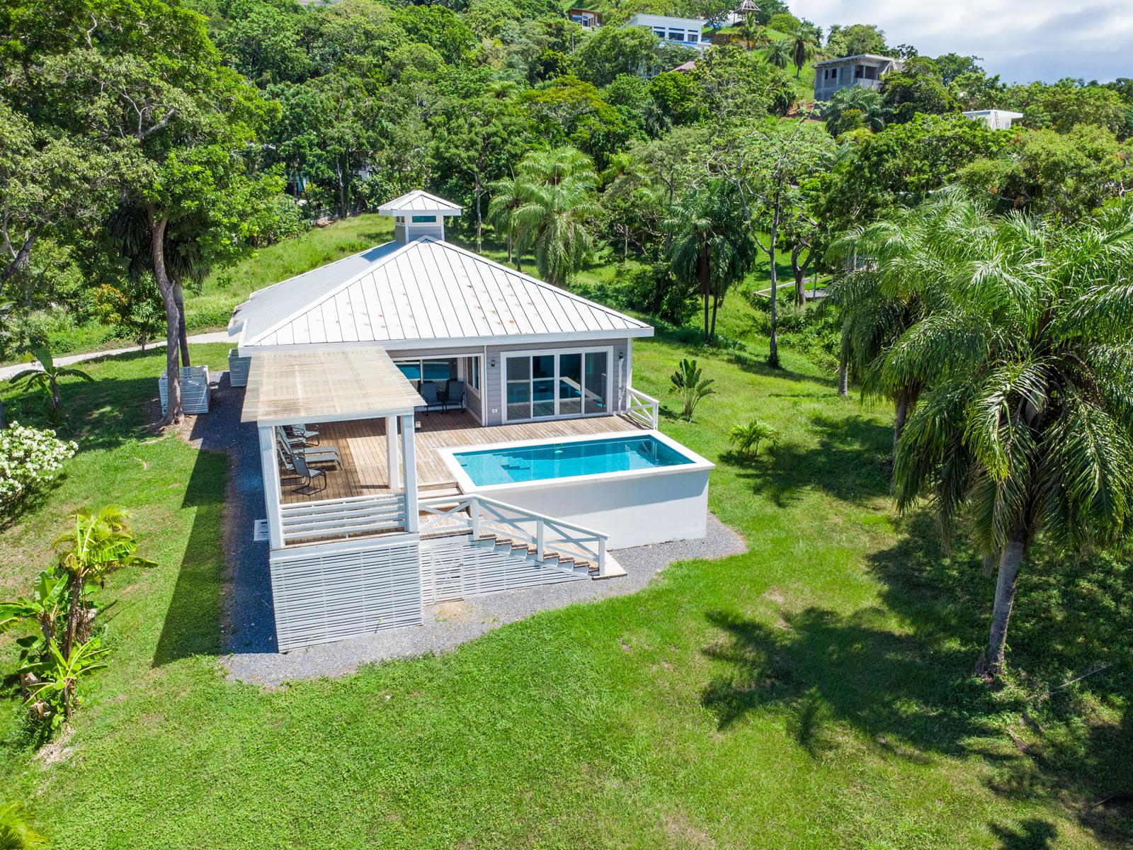 3 Bedroom Home for Sale, Guaiabara Beach, Roatan — photo 1