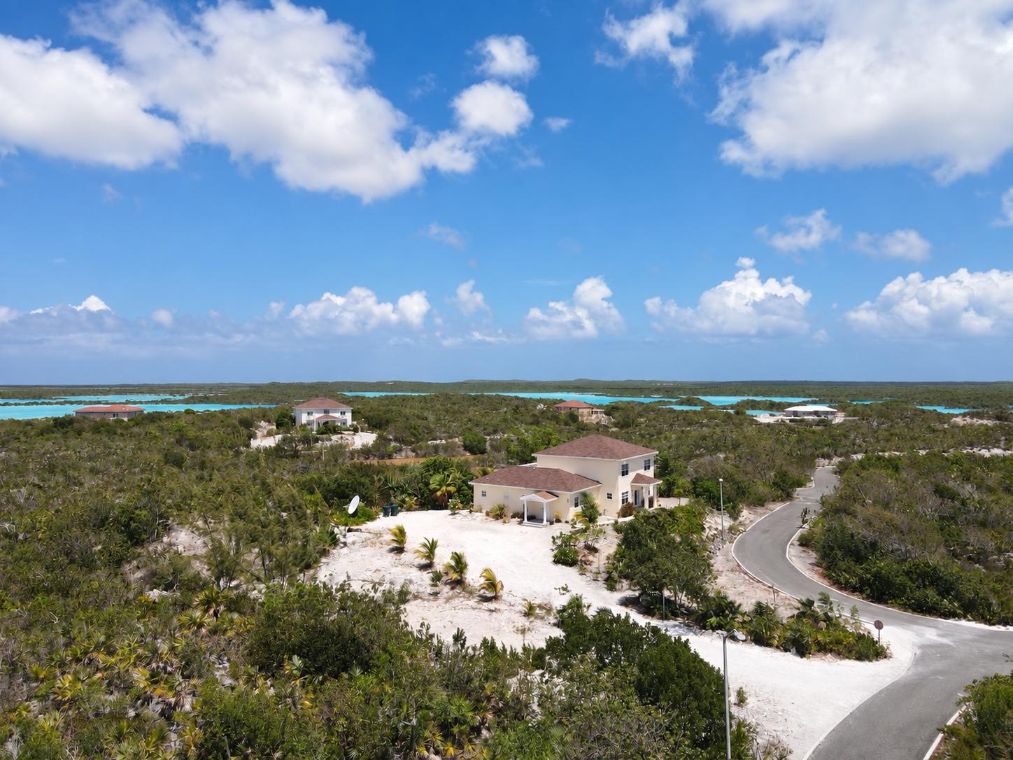 3-bedroom house in Chalk Sound, Turks and Caicos Islands — photo 4
