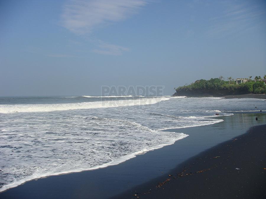 Beautiful 36 Are Land Parcel in Nyanyi Beach, Tabanan — photo 4