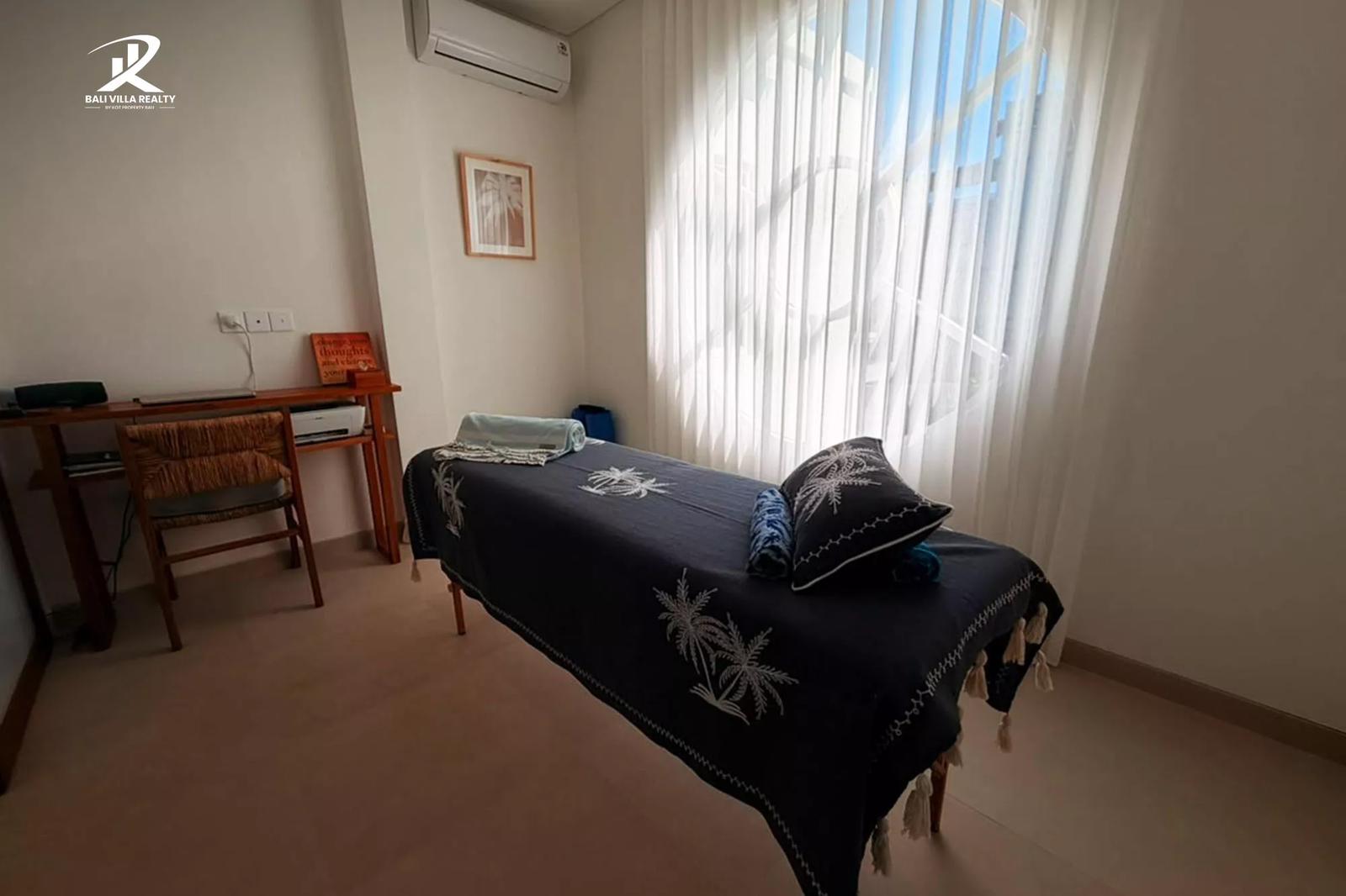 3 bedroom Villa for sale (Leasehold) - Minimalist 3BR Villa in Legian for Leasehold Steps from the Beach — photo 5