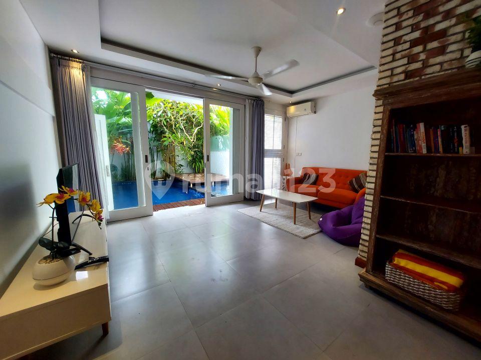 Villa for sale in Bali, Indonesia. — photo 1