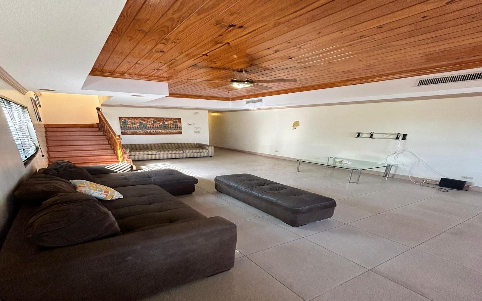 4 Bedroom Apartment for sale in Coral Harbour Rental — photo 2