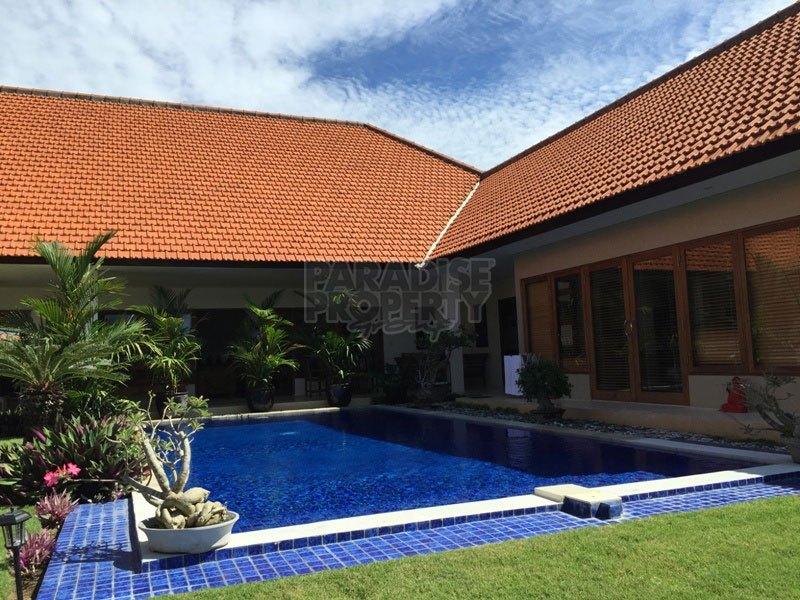 Luxury Five-Bedroom Leasehold Villa In Umalas 19 years — photo 1