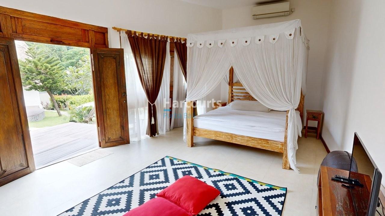 Expansive Freehold Tropical Estate in Canggu — photo 5