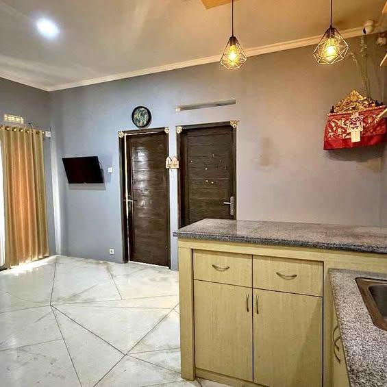 6 bedroom villa in Denpasar — photo 1