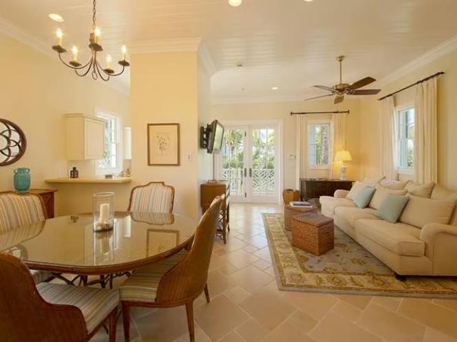 Ocean Club Estates 5BR Glamorous Home — photo 4