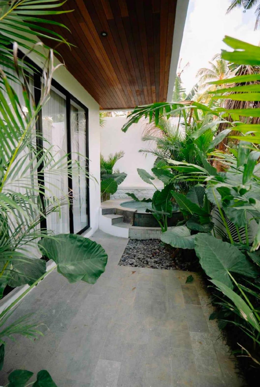 Brand New 4BR Villa in Kemenuh – Rice Field View & Freehold — photo 4