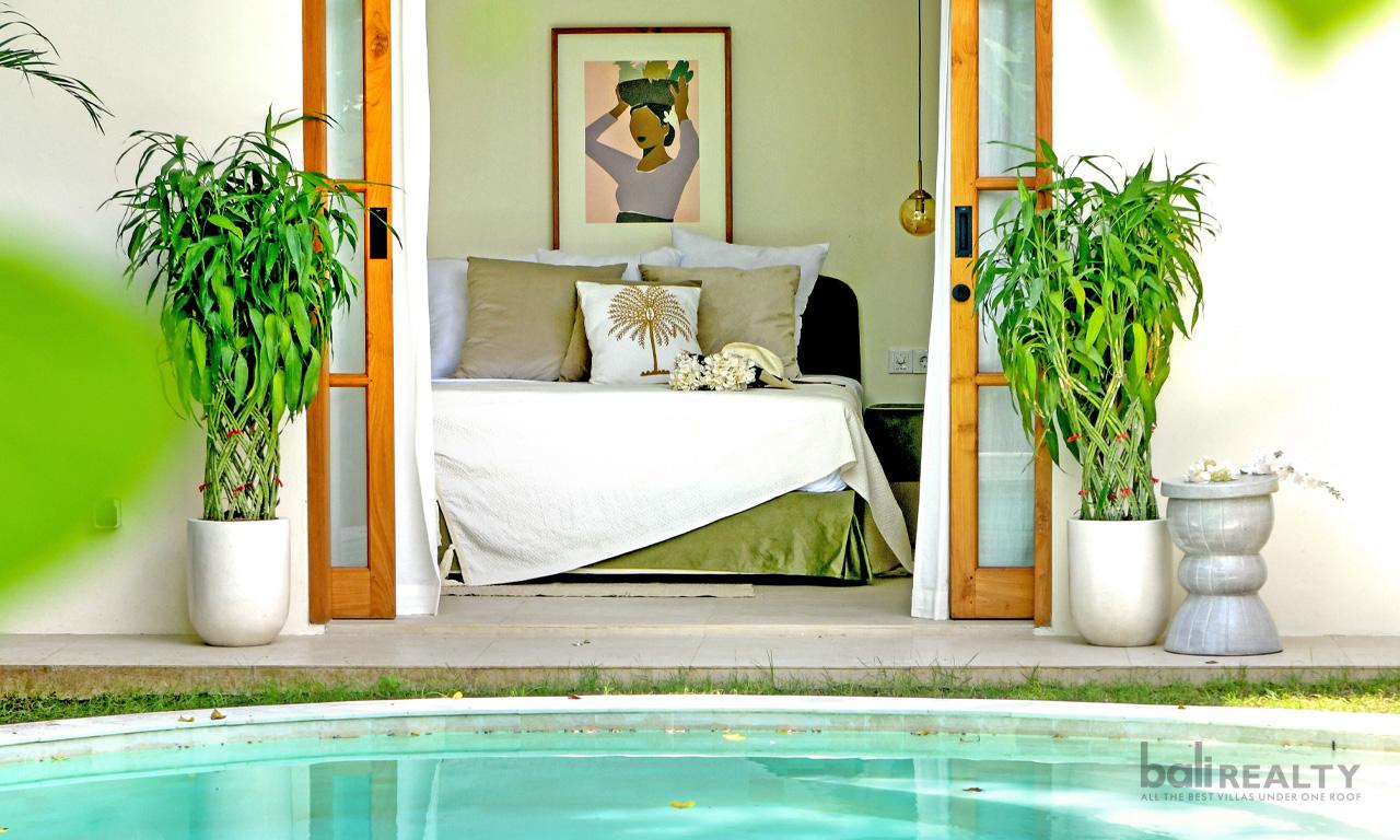 Modern Four-Bedroom Family Villa with Pool and Garden — photo 4