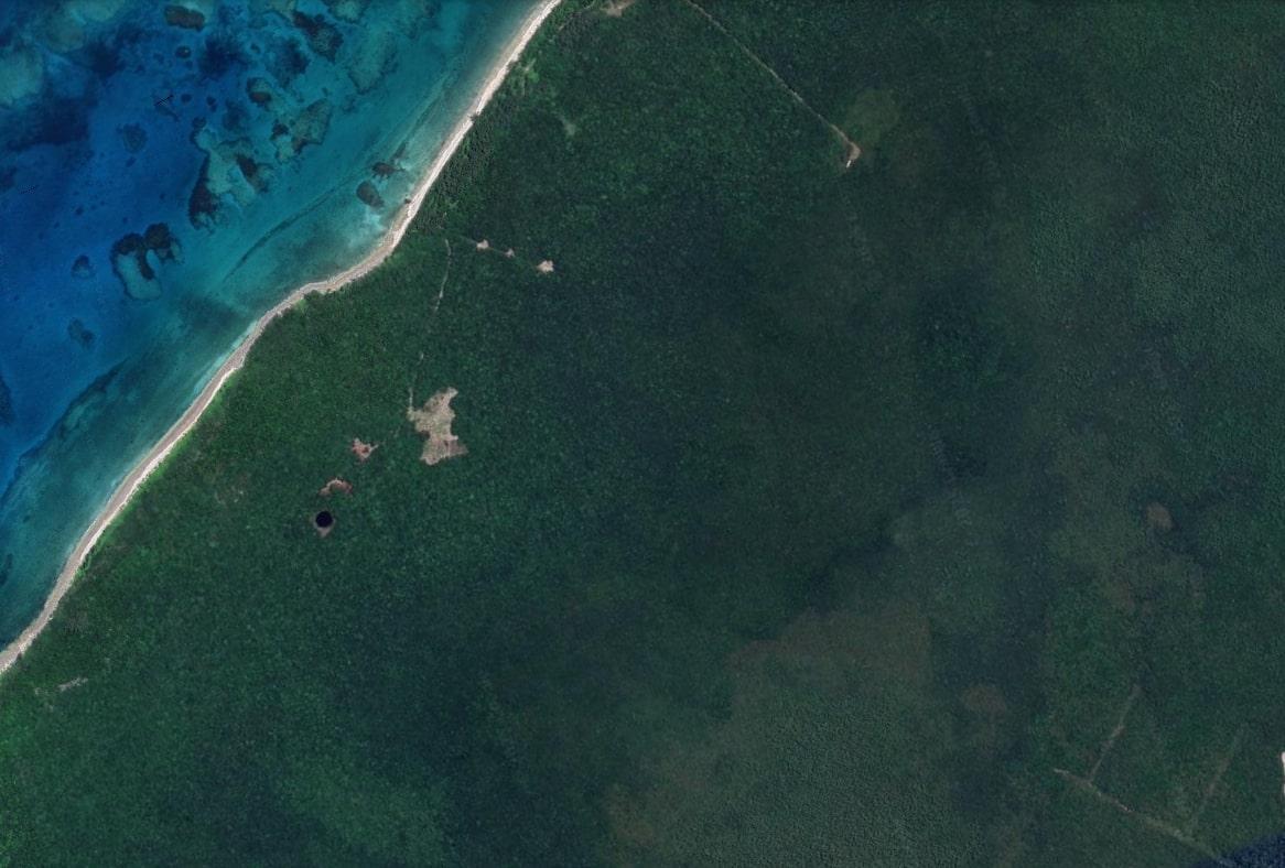 20-acre beachfront property in Nicholl's Town, Andros, The Bahamas — photo 3