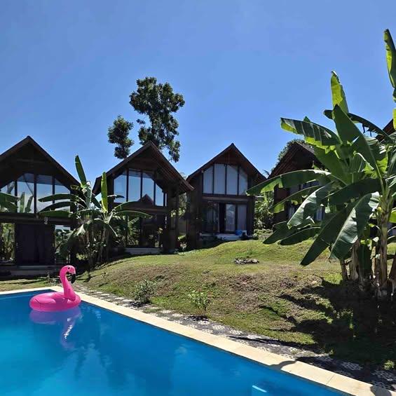 7-bedroom house in Karangasem — photo 1