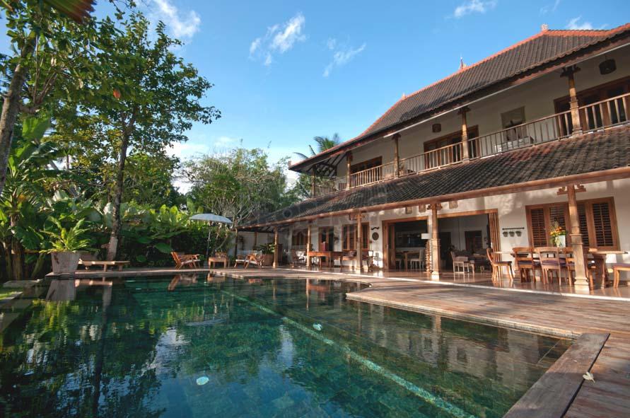 Superb Villa Situated in Canggu — photo 3